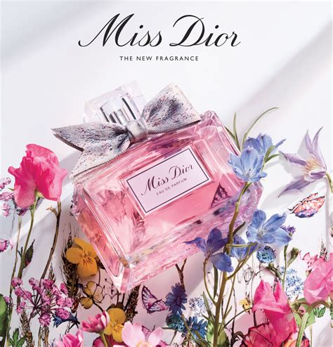 Miss Dior Eau de Parfum (2021) di Dior da donna